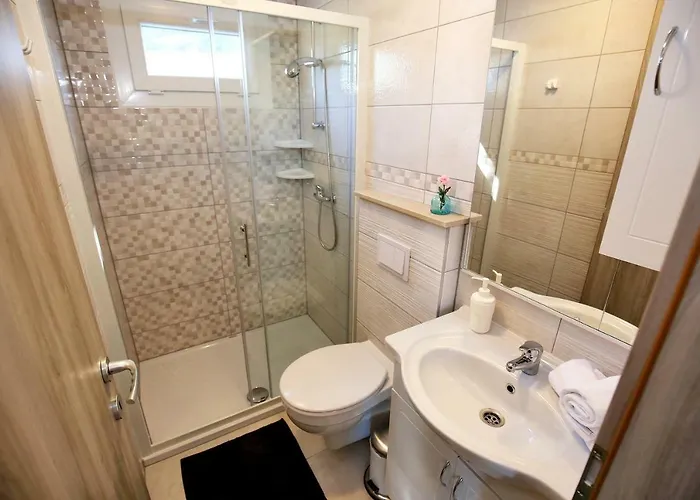 Marina Brugor 무르테르