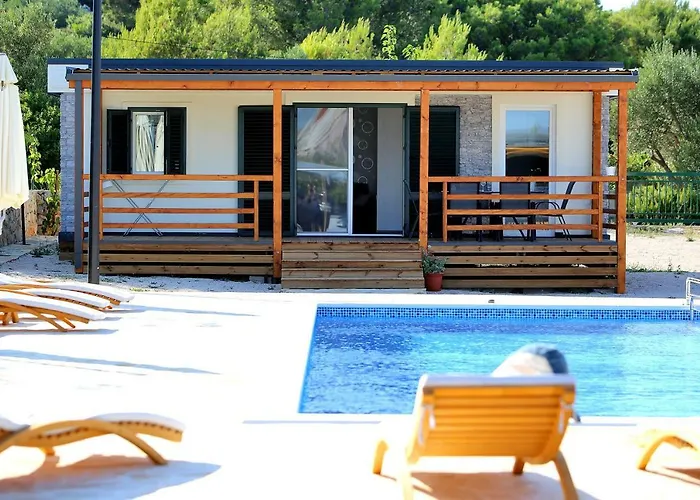 Holiday park Marina Brugor Murter