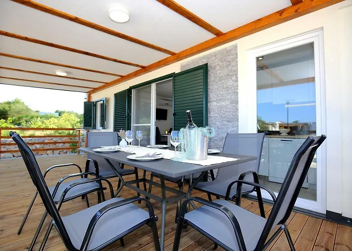 Holiday park Marina Brugor Murter