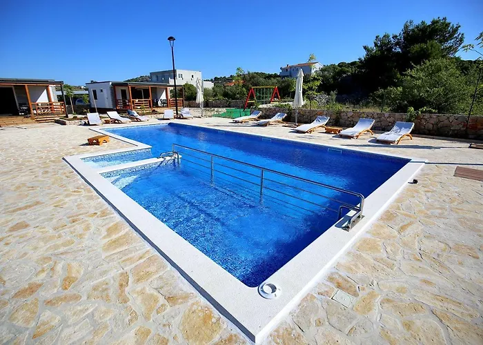 Marina Brugor Holiday park