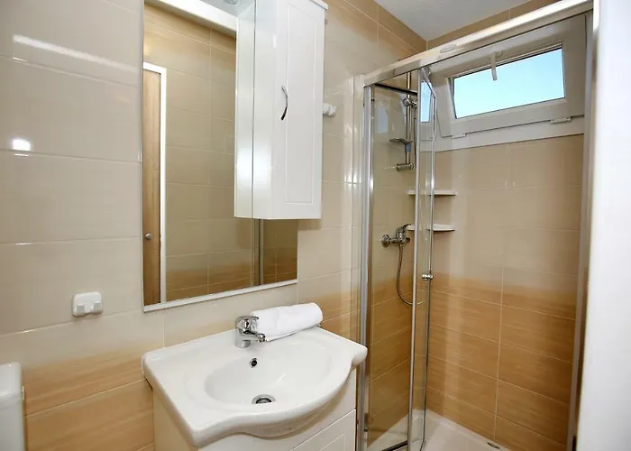 Holiday park Marina Brugor Murter