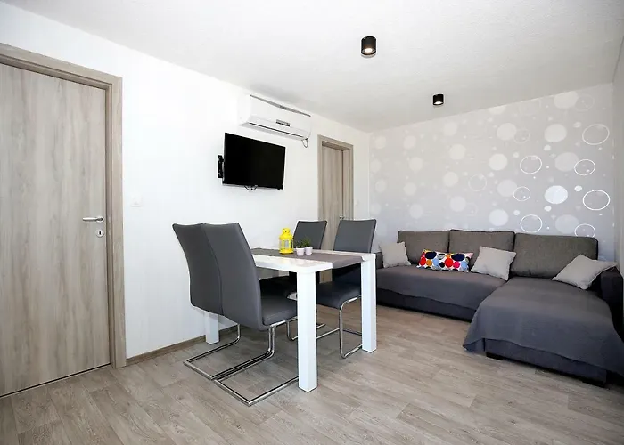 Holiday park Marina Brugor