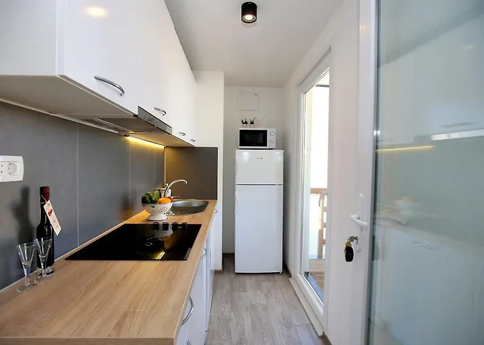 Holiday park Marina Brugor