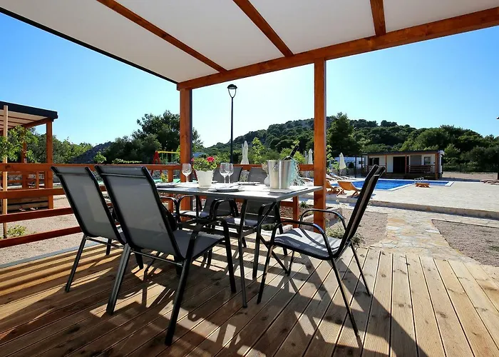 Marina Brugor Holiday park